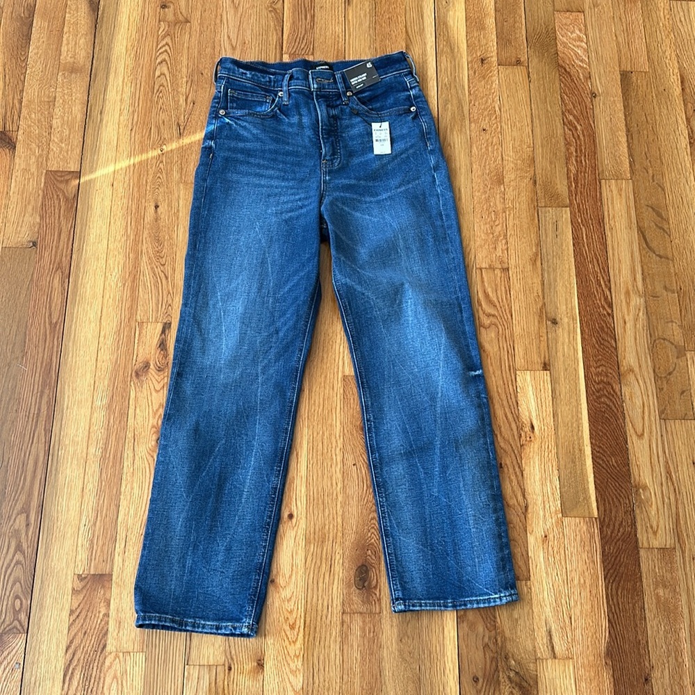 Express Jeans- Modern Straight Super High Rise